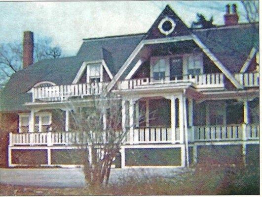 02b_Original-Dodge-Building