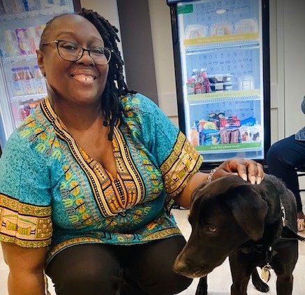 4_therapy-dogs_Tahira-e1735586582201